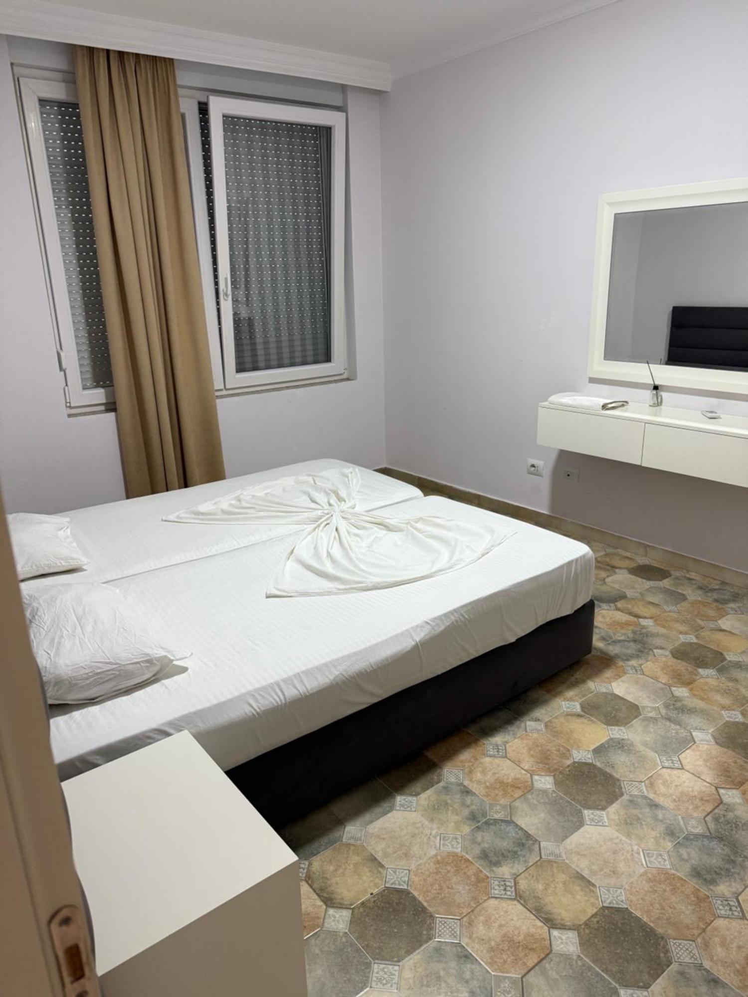 Shengjin Apartaments Luaran gambar